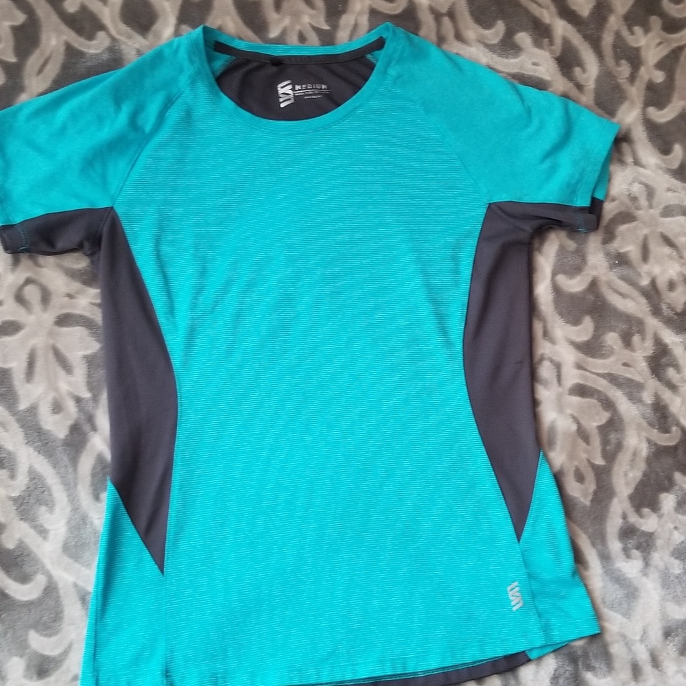 Second Skin shirt size Medium